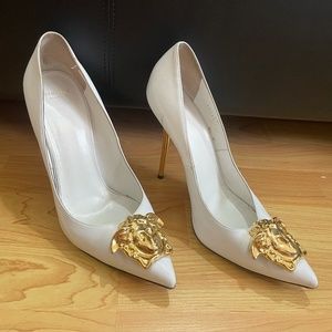 Authentic Versace Women's White Medusa Pumps